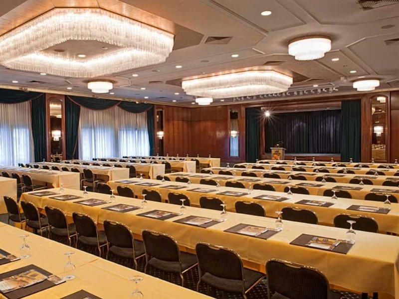 Hotel Maritim Grand 4*