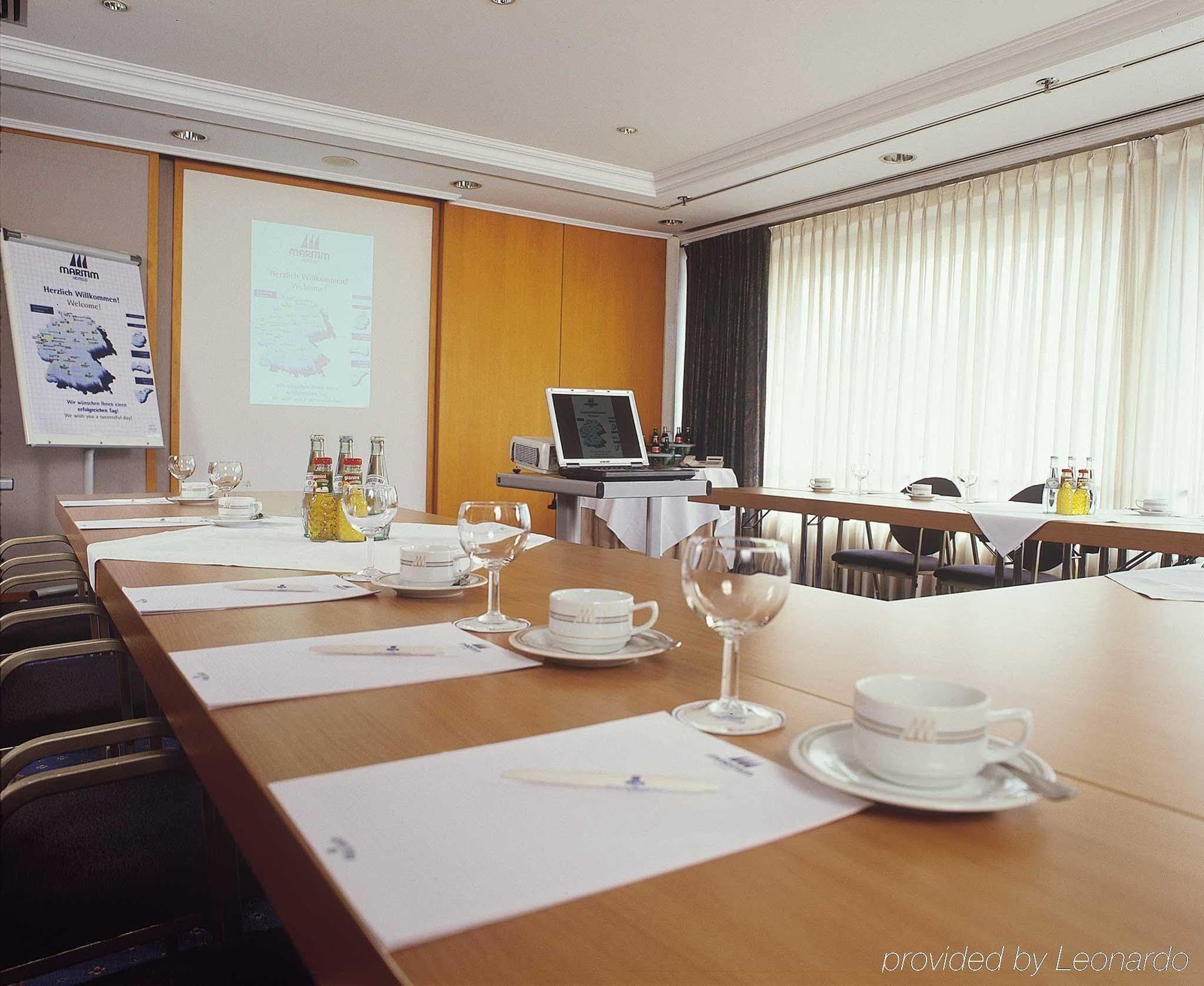 Maritim Grand Hotel 4*